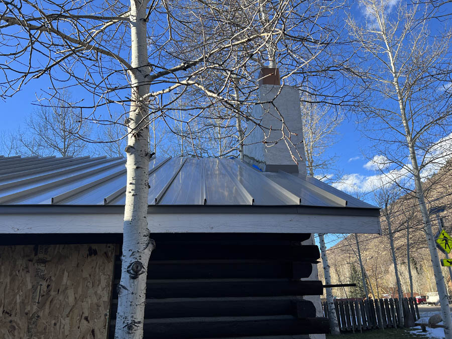 metal roof replacement in loveland colorado by local qualified roofing company