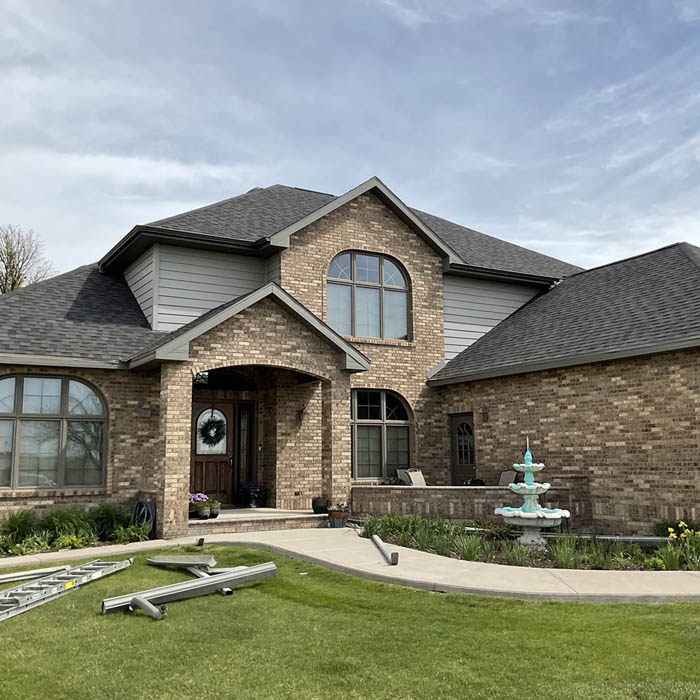 roofing contractor in windsor, co